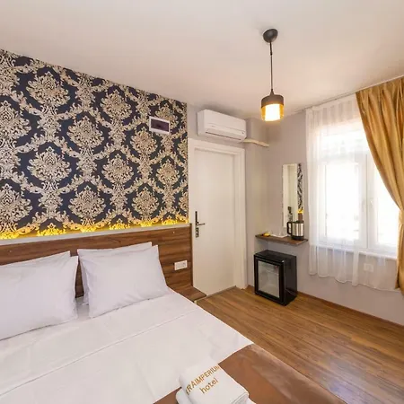 Pera Imperium 2 Otel *